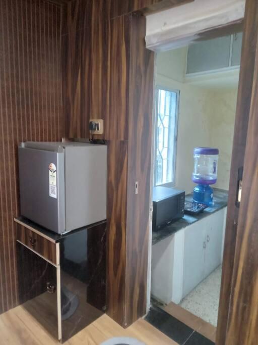Ostro Inn Studio Apartment Καλκούτα Εξωτερικό φωτογραφία
